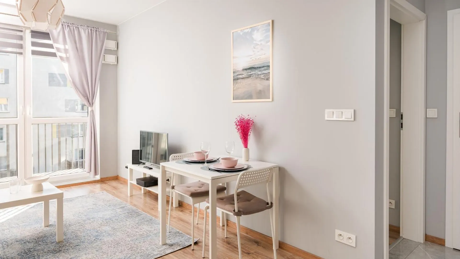 Warszawa-Wlochy Serene Apartment  Varsovia